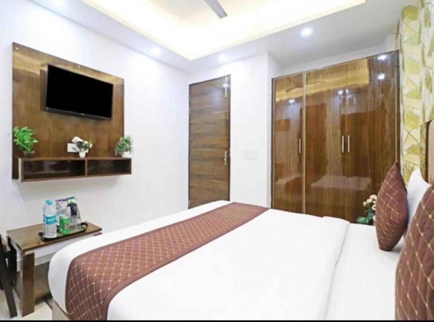 Hotel Vijaydeep Place Near Delhi Airport Nové Dillí Exteriér fotografie